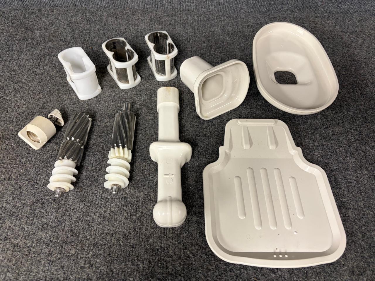 Green Star GS-1000 Masticating Juicer Twin Gears Blades Screens Parts- Choice