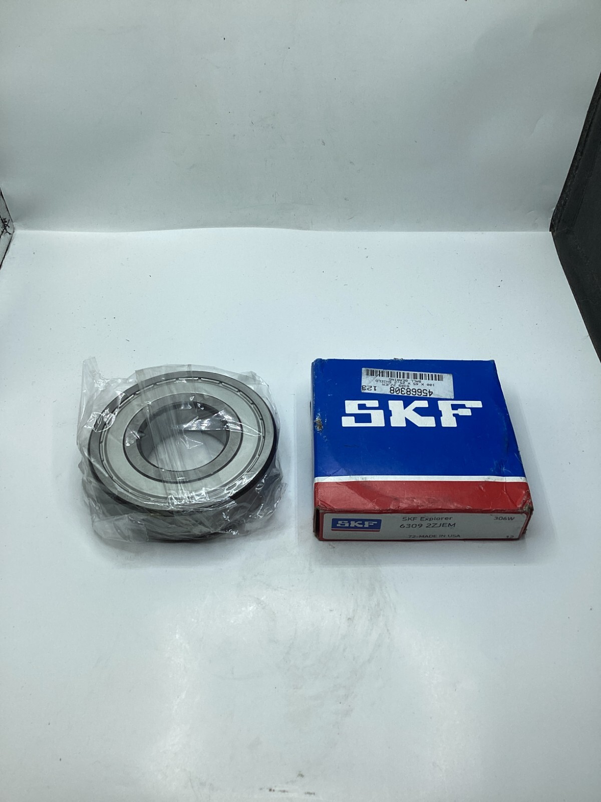 SKF 6309 2ZJEM Single Row Shielded Deep Groove Radial Ball Bearing, 45mm ID