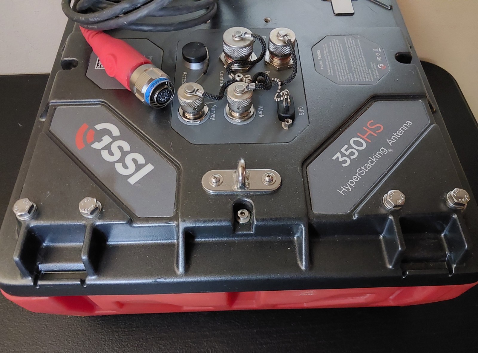 GSSI 350HS Ground Radar Antenna Penetrating Geophysical UtilityScan 350 MHz
