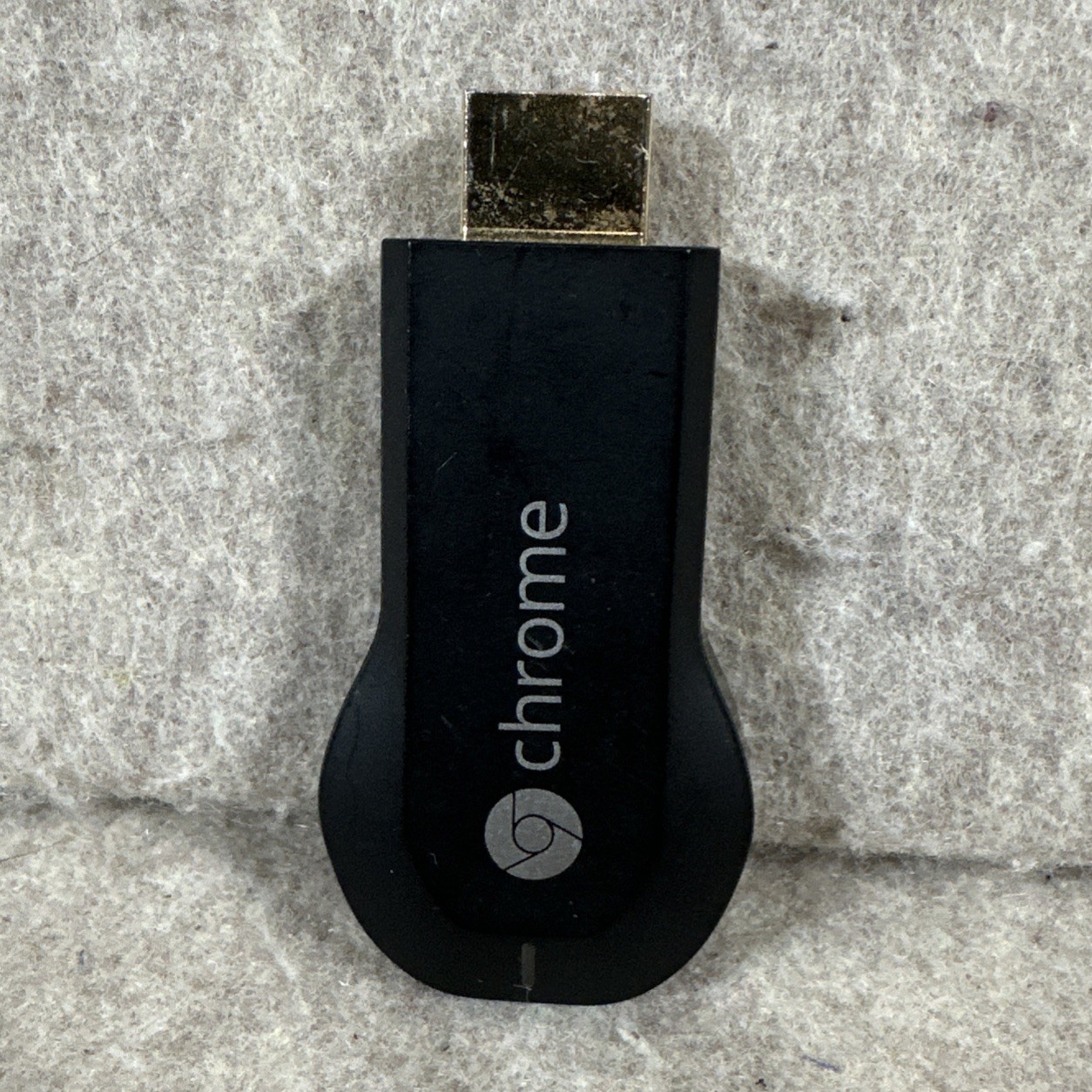 Google Chrome Chromecast Model H2G2-42 HDMI Media Streamer with HDMI Extender