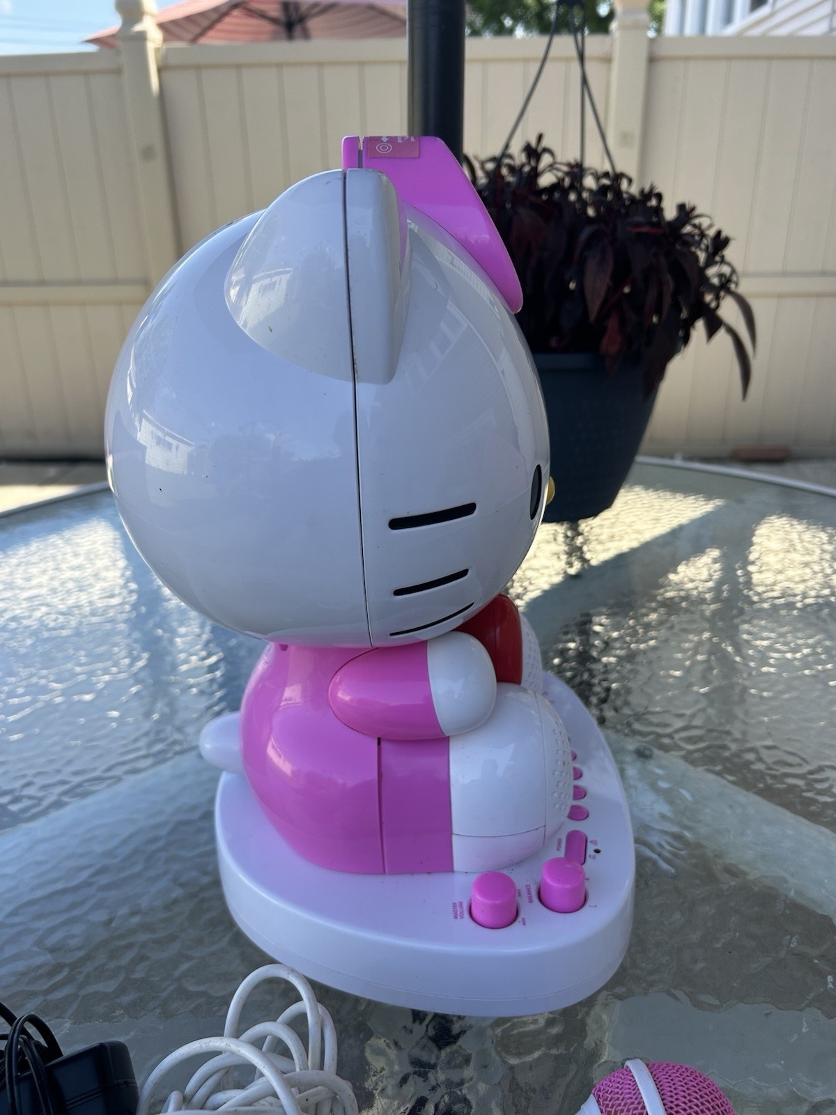 Hello Kitty 2013 Karaoke Machine/CD Player/Camera/video & MicPower Cord/ READ
