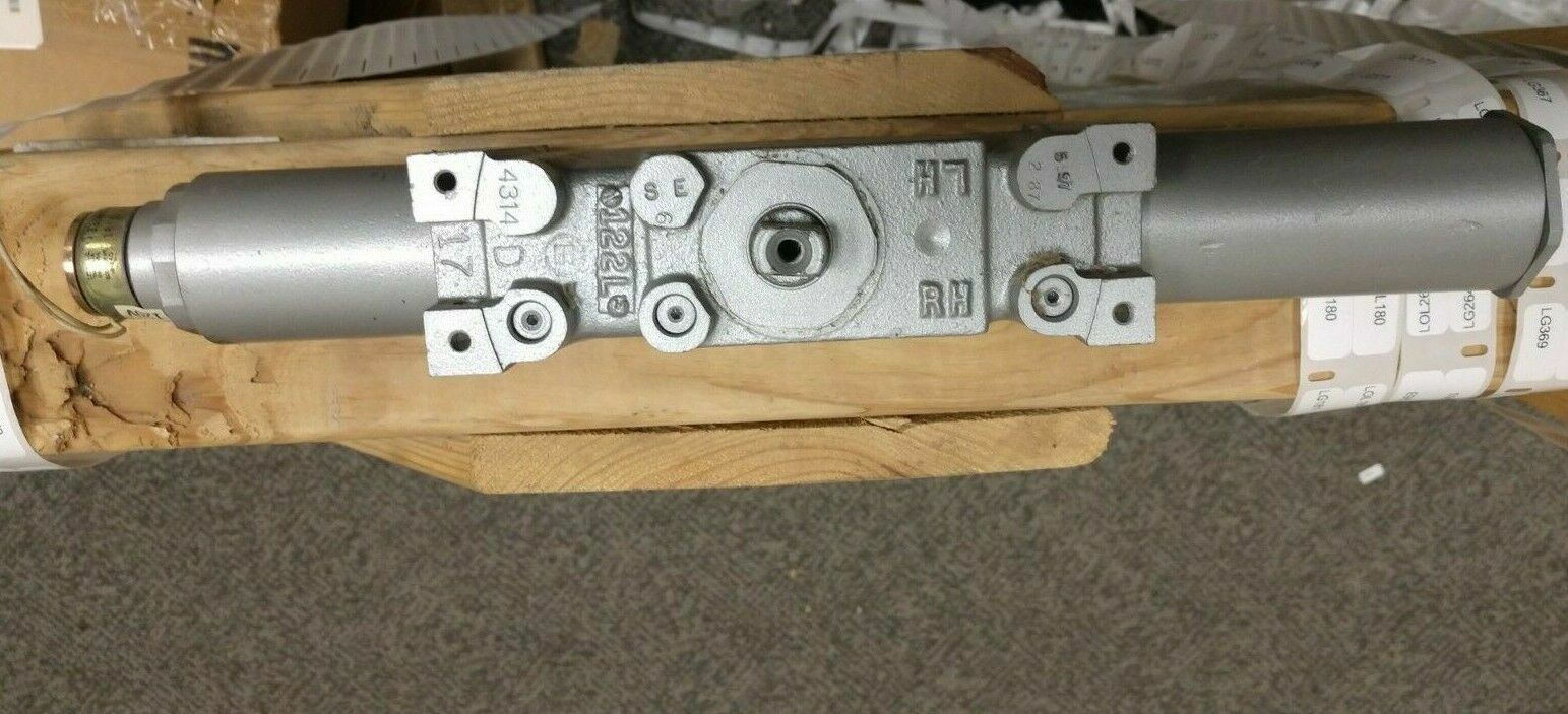 LCN 4314 SE RH DOOR CLOSER BODY ONLY (SELLING AS PARTS OT TESTED) 120v