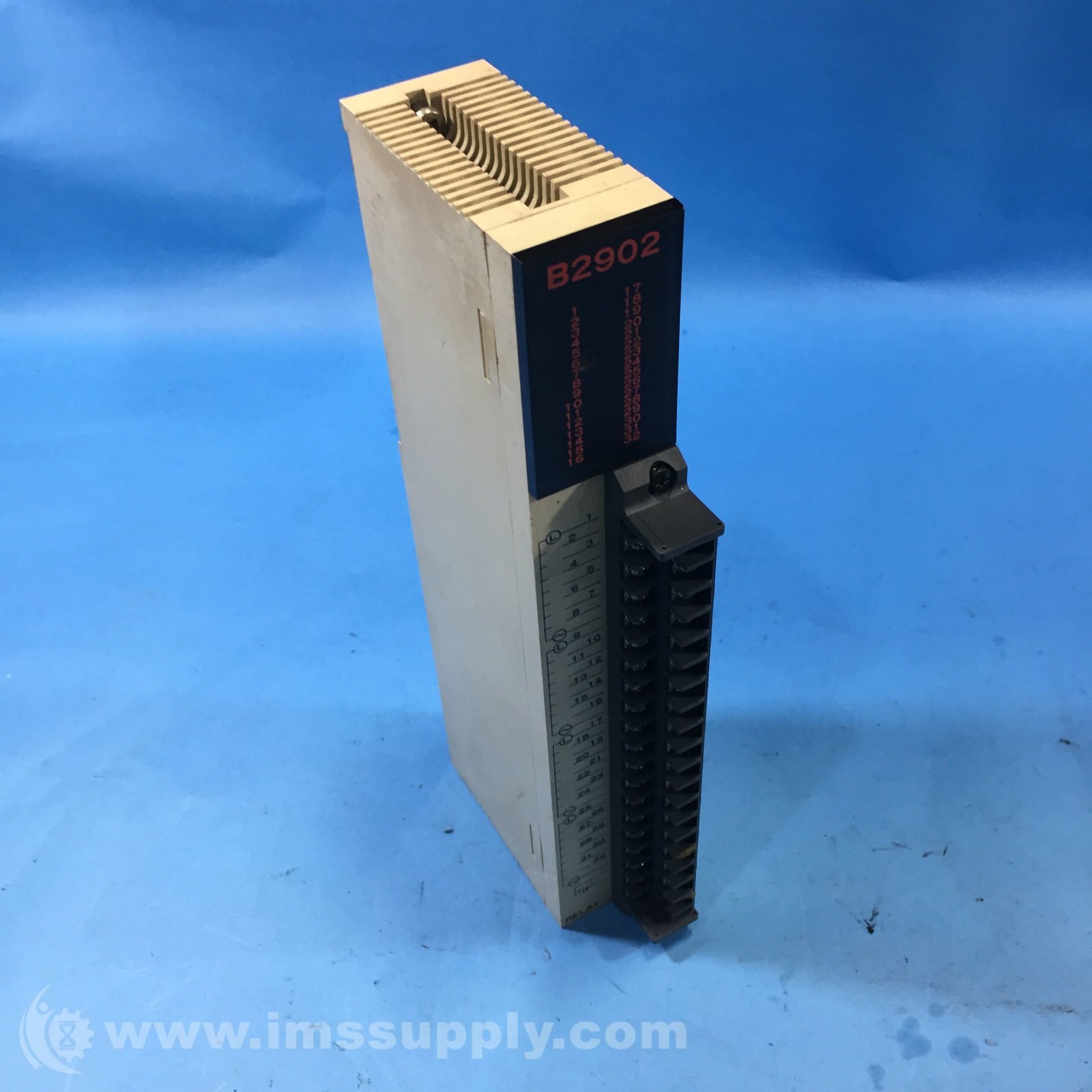 Yaskawa JAMSC-B2902 Relay Output Module FNIP