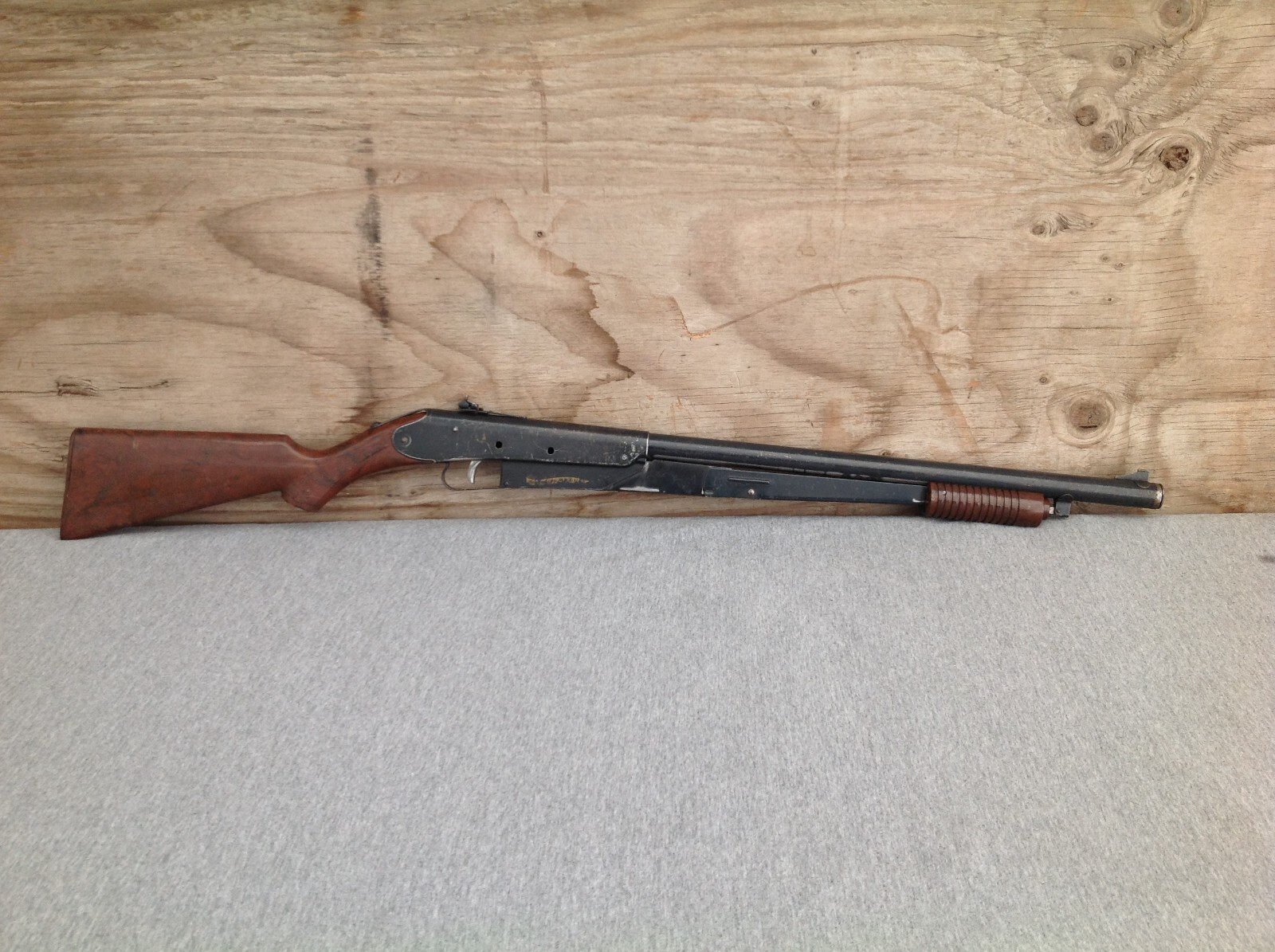 Daisy Model 25 Air Rifle