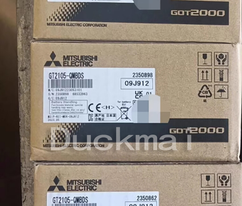 1pc NEW Mitsubishi GT2105-QMBDS Touch Screen Fast Ship