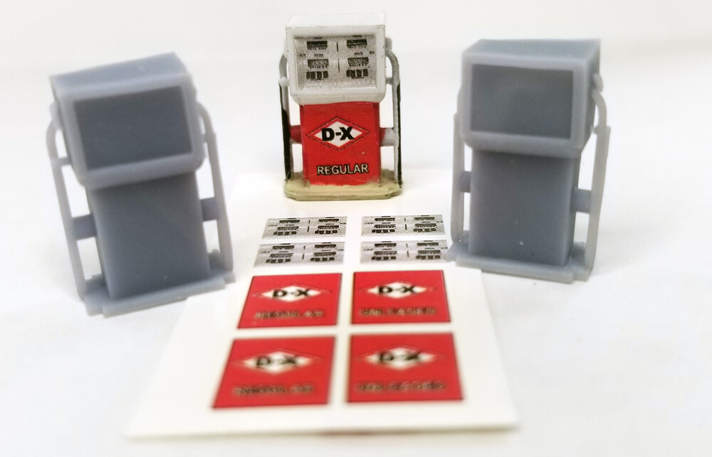 DAVE'S DETAILS HO SCALE 1:87 - 60's 70s GAS PUMP KIT (UNFINISHED) DX