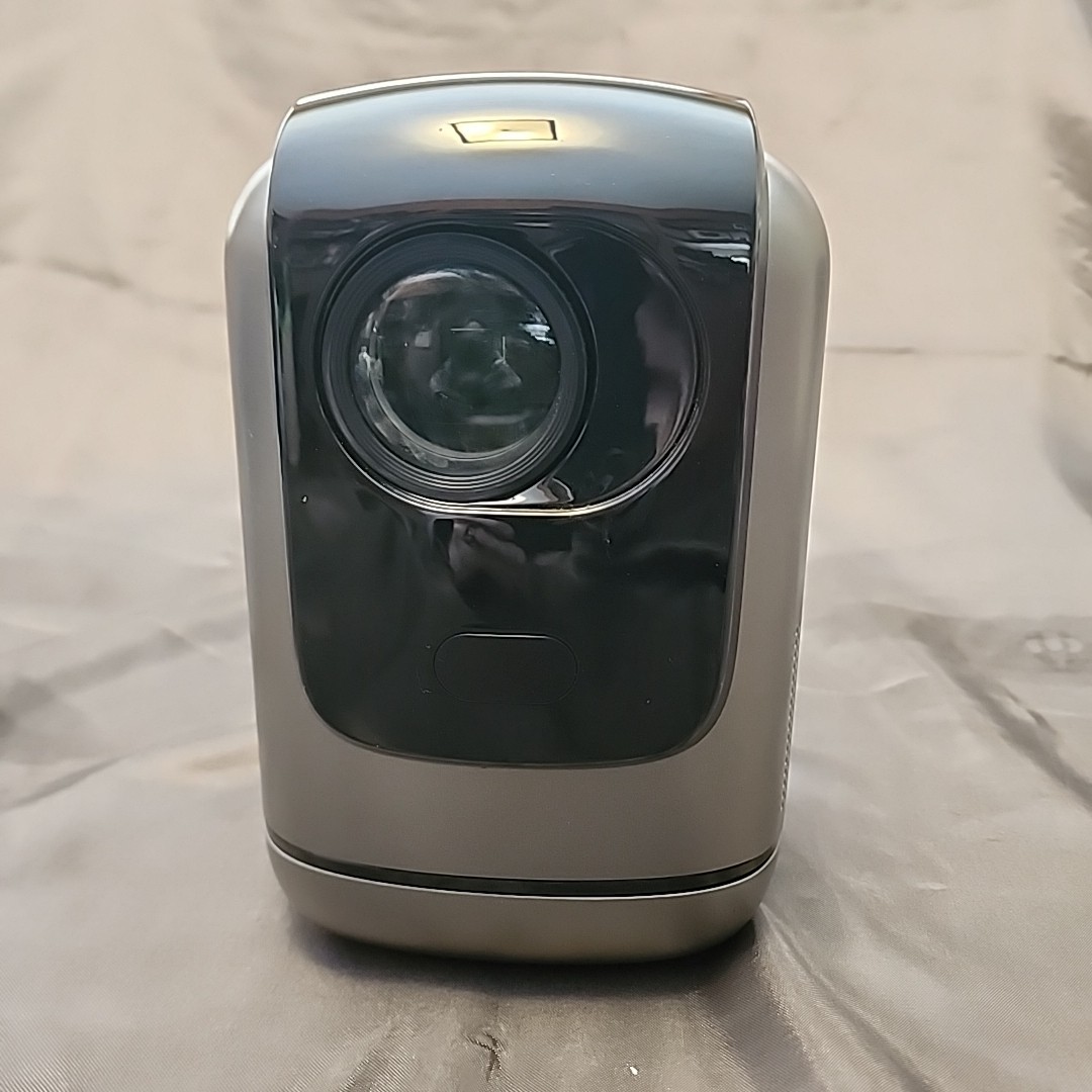 FCHP 1080P Home Theater Projector TZ-1 22V-2.3A With 180° Flip Base W/ Speakers