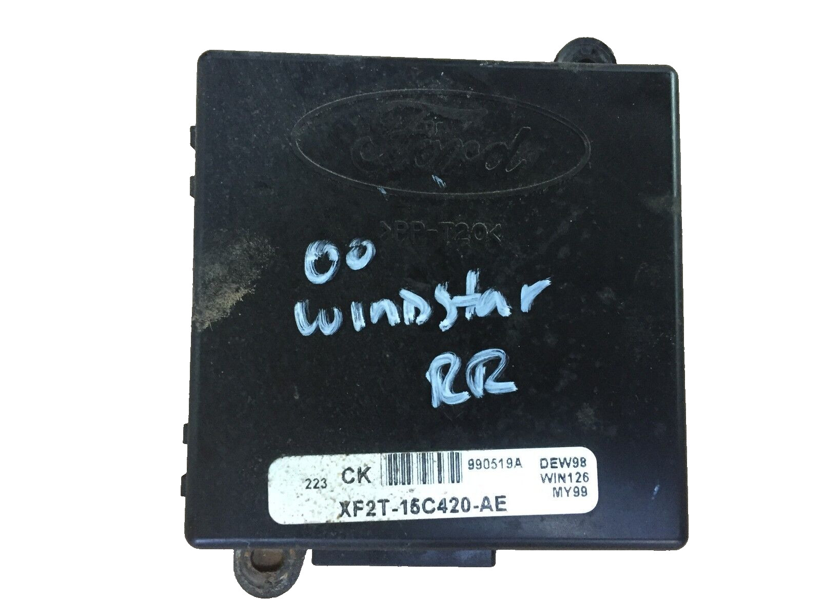 1999 - 2003 Ford Windstar Trailer Towing Module XF2T-15C420-AE OEM