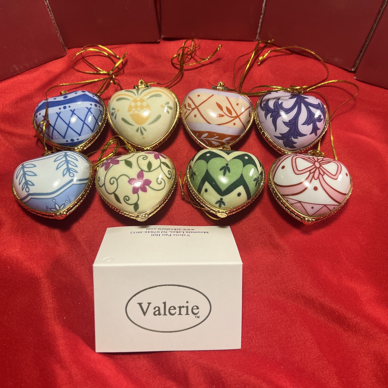 Valerie Parr Hill Heart Trinket Boxes Set Of 8, New In Box