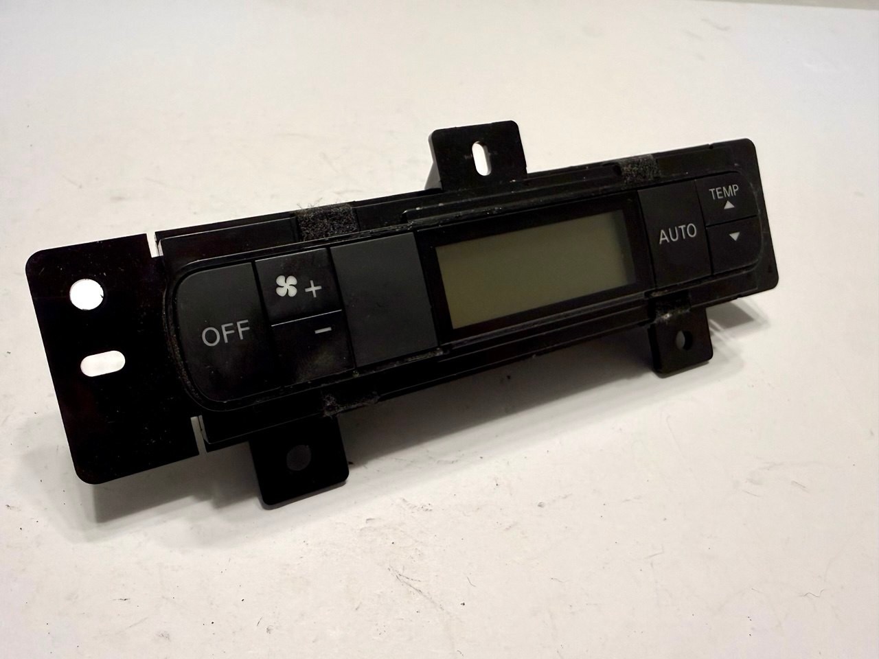 ⭐2013-2020 Nissan Pathfinder Rear Climate Control Temperature Heat AC 275113KA0A