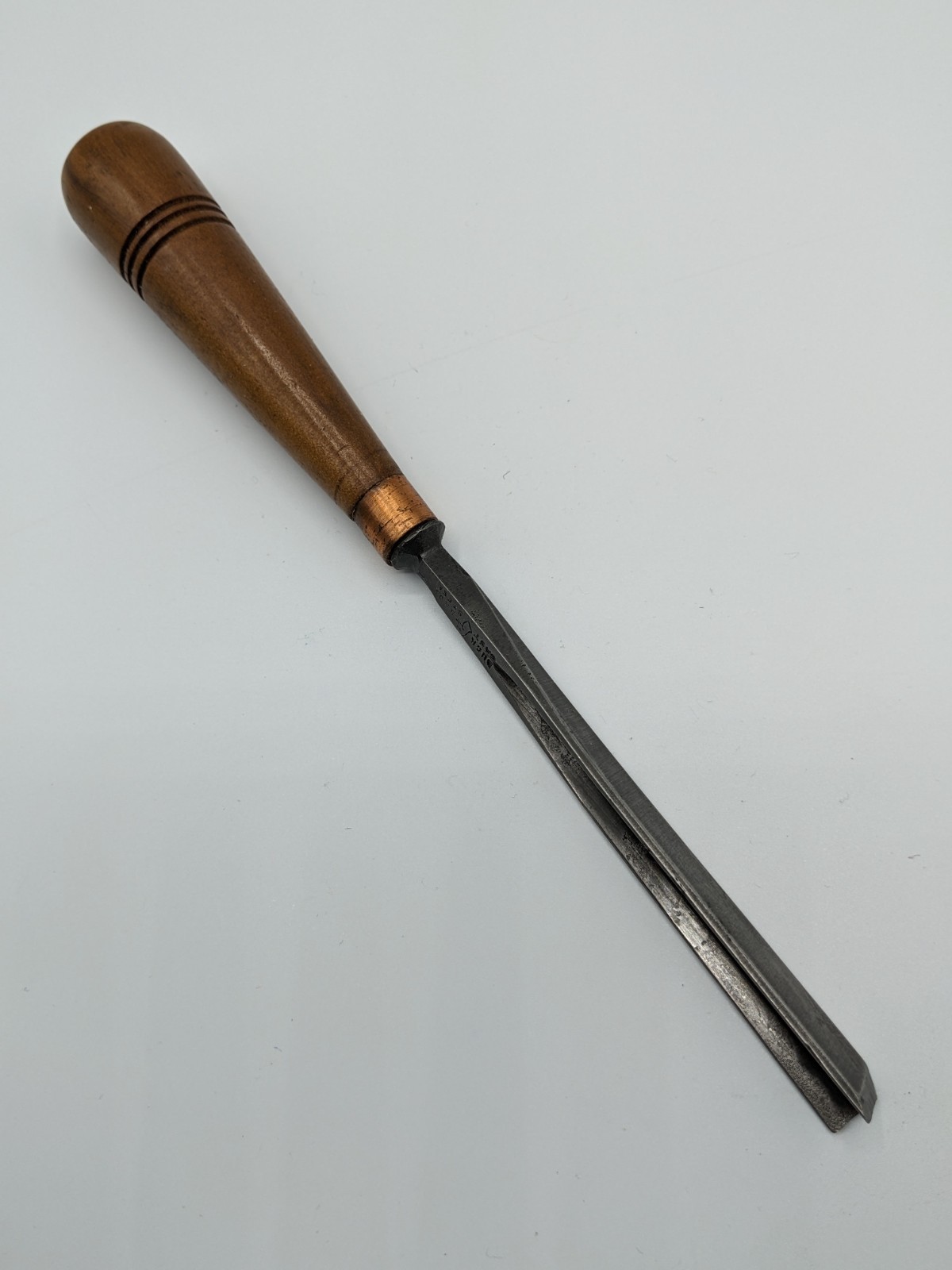 Buck Bros. V shaped gouge #89 or #68
