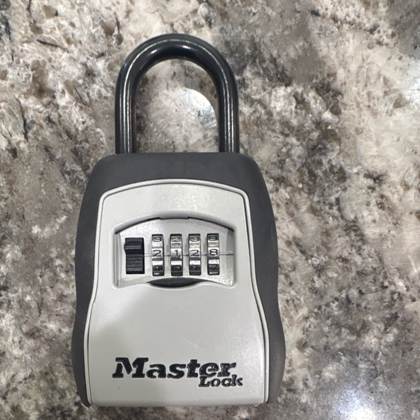Master Lock 2321BQ Weather-Resistant Combination Key Safe, Matte Gray Black