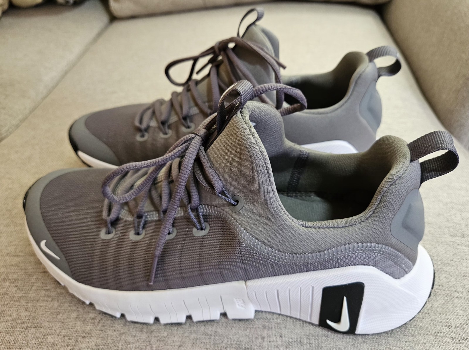 Nike Free Metcon 6 Men's Training Sneakers Size 11 Gunsmoke Brand New In Box