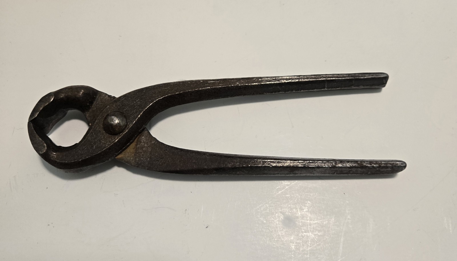 Vintage Metal Blacksmith Farrier Nippers Cutters