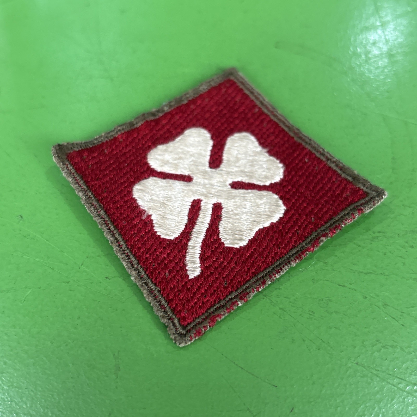 WW2 US 4th Army Patch OD Border Variation WWII (1)