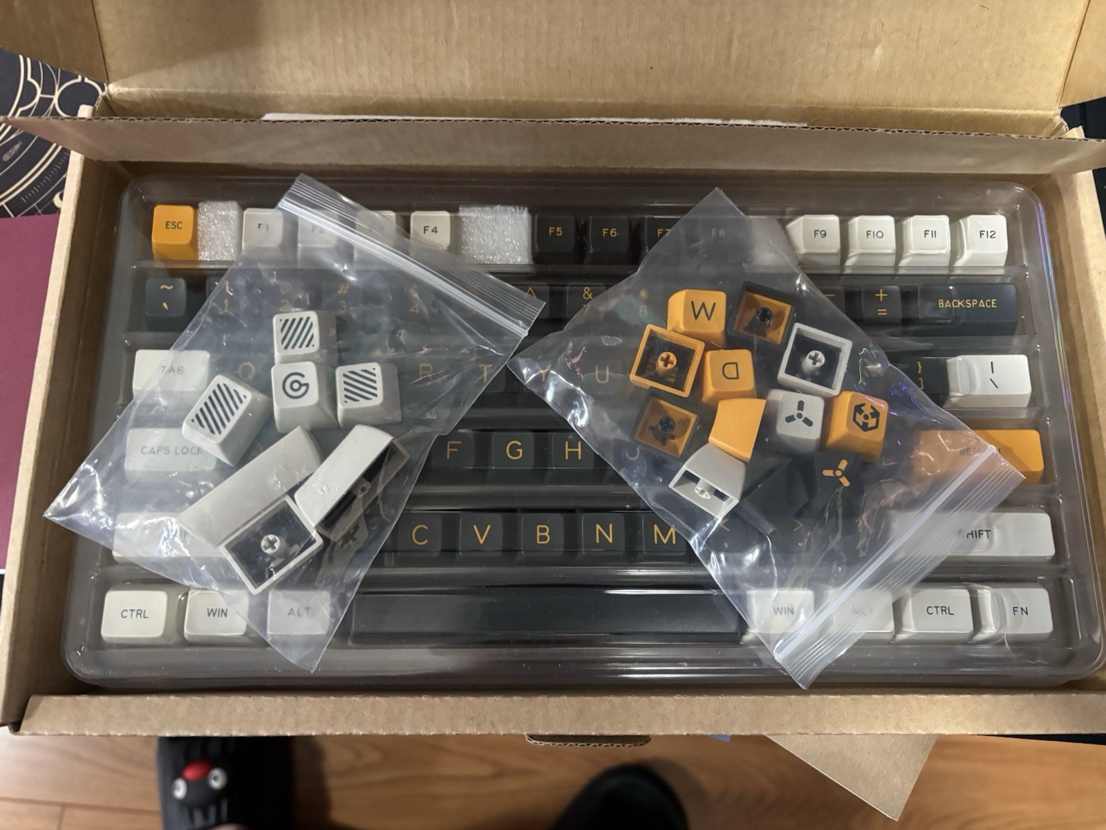 MaxKey Virtual War SA Profile Keycaps