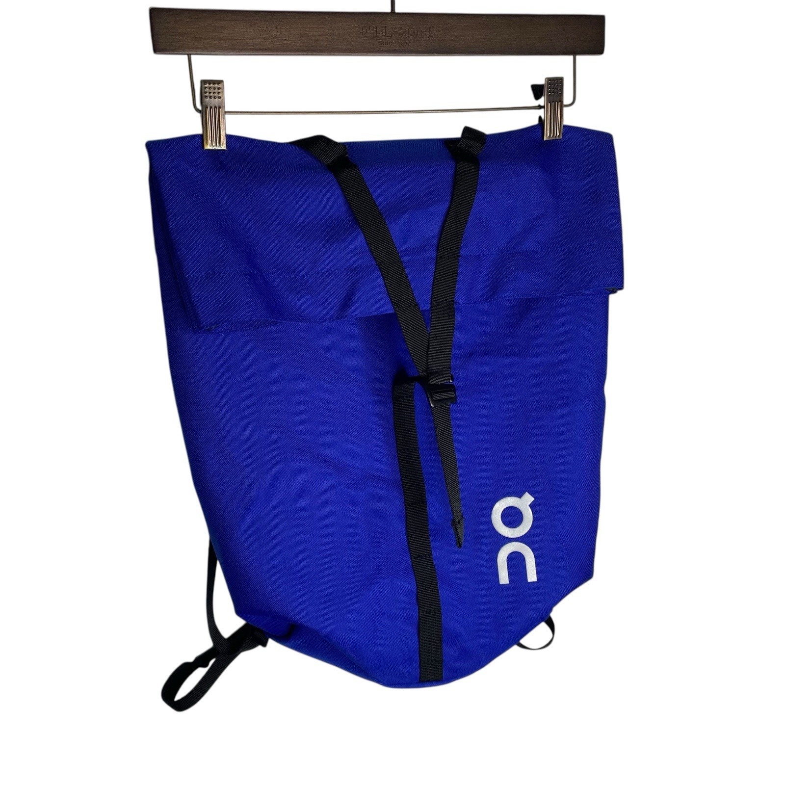 On Running Ambassador Roll Top Pack Blue Gym Tennis Backpack Minimalist Commuter