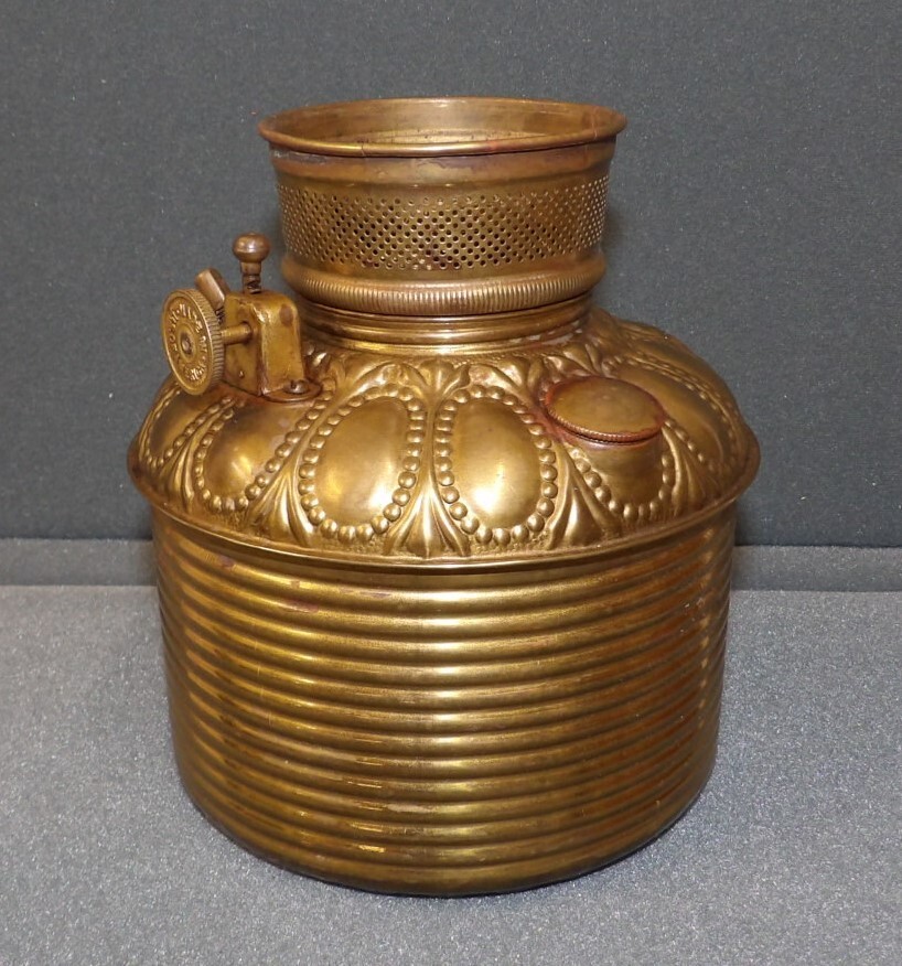 Antique Brass Oil Font Burner Part for Electrified GWTW & High Dome Banquet Lamp