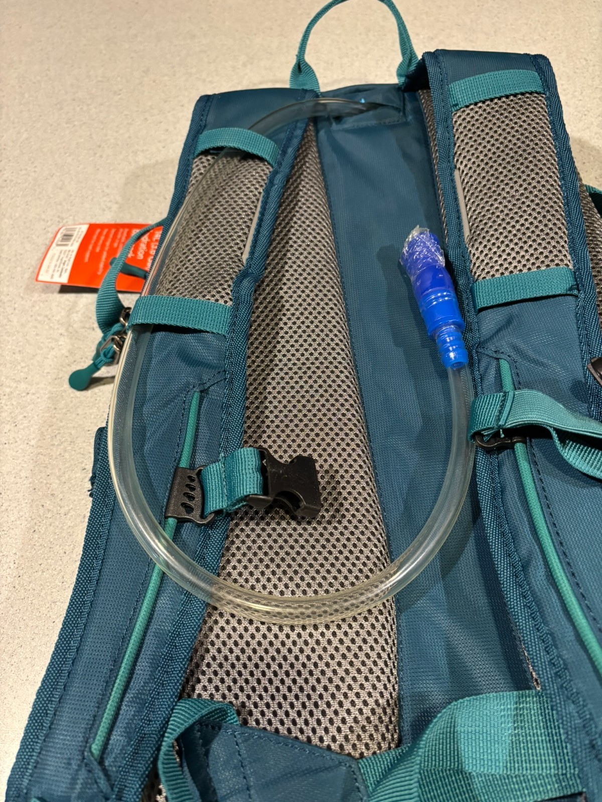 Embark 14L Teal Green Hydration Backpack NWT