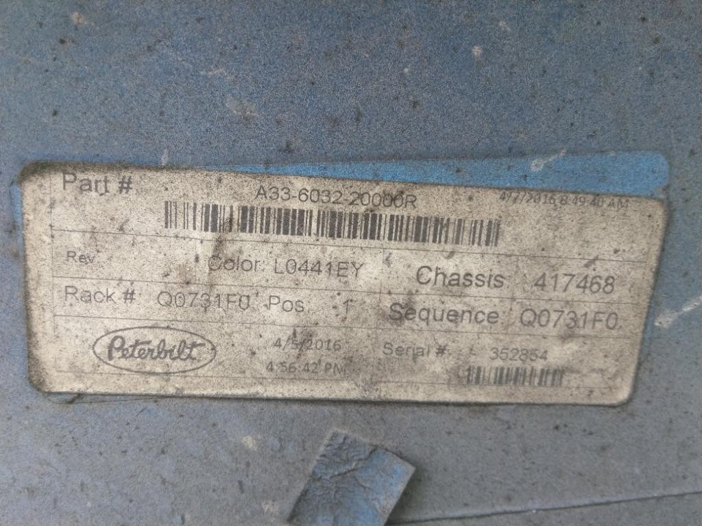 For 2017 PETERBILT 579 SIDE FAIRING Right , MD