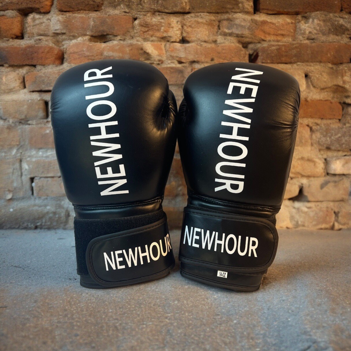 Boxing Gloves 14oz Fitness Unisex New Hour Graphic New Without Tag