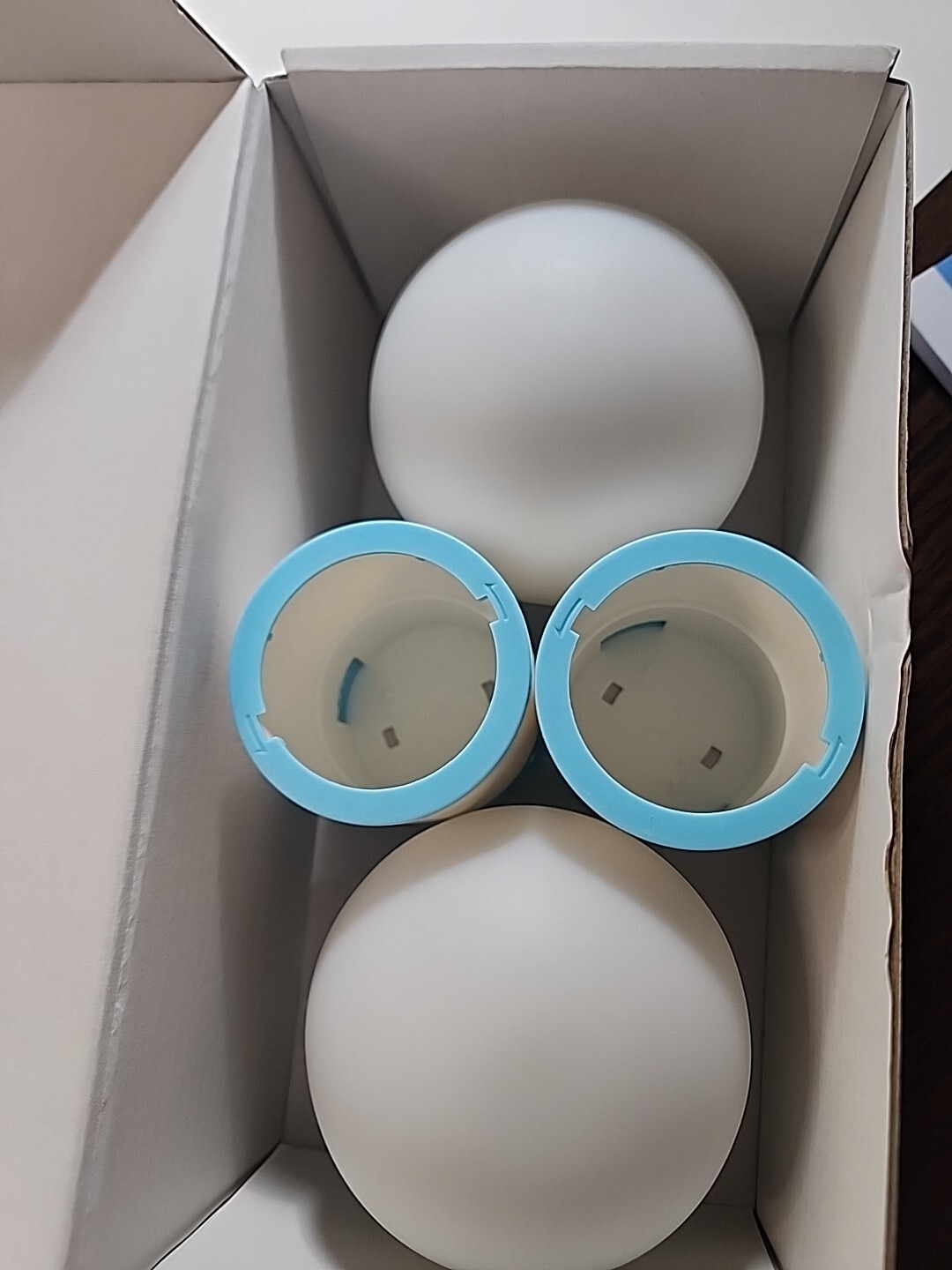2 Pool Chlorine Floaters, 2 In 1 Chlorine Dispenser ball lights YC-002
