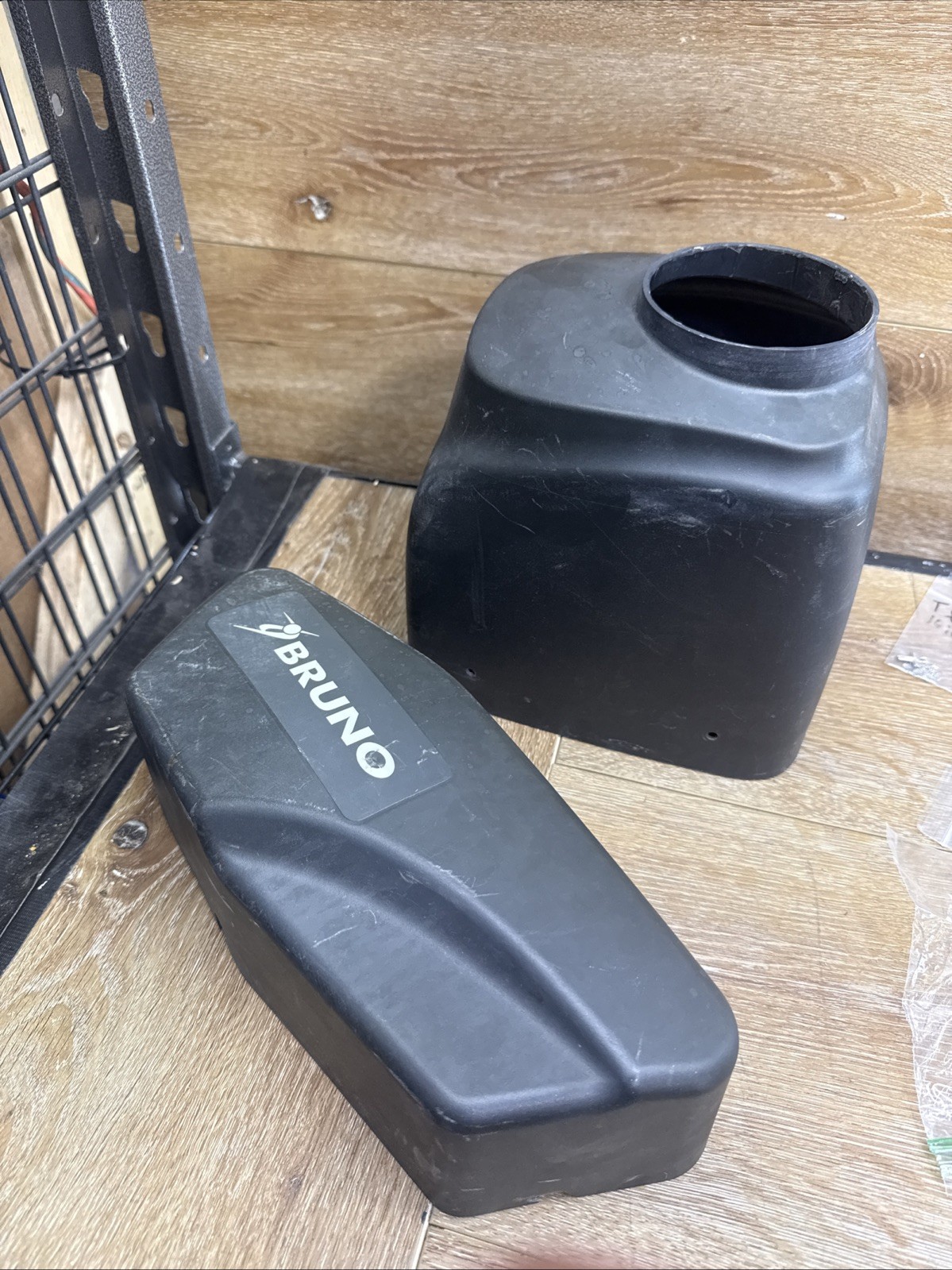 Bruno VSL-6000 Shroud Plastic Covers Fender Case Shell Body Lift Parts