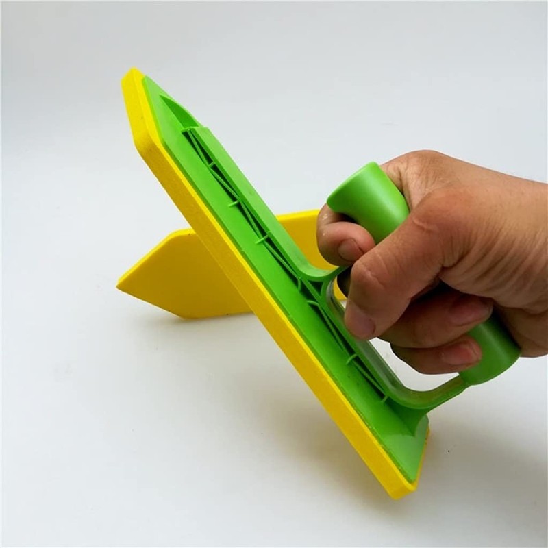 Cost-effective Plastic Wave Handle Tile Caulking Trowel Bricklayer Tool for Tile