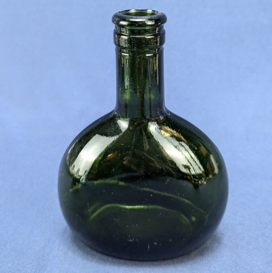 Vintage Green Glass Bottle - Mid-Century Modern Decorative Flask - Marked 470 RL