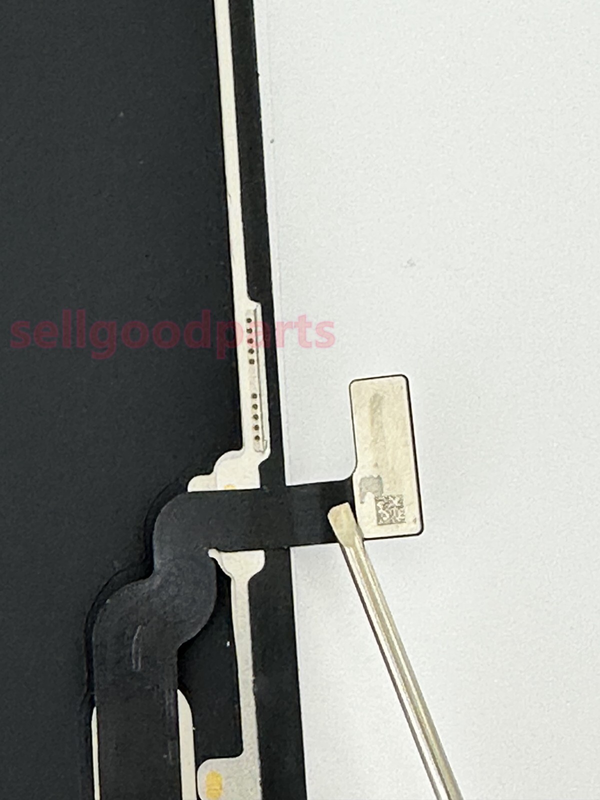 Genuine OEM iPhone 13 Black OLED Replacement Screen Digitizer "Grade A"