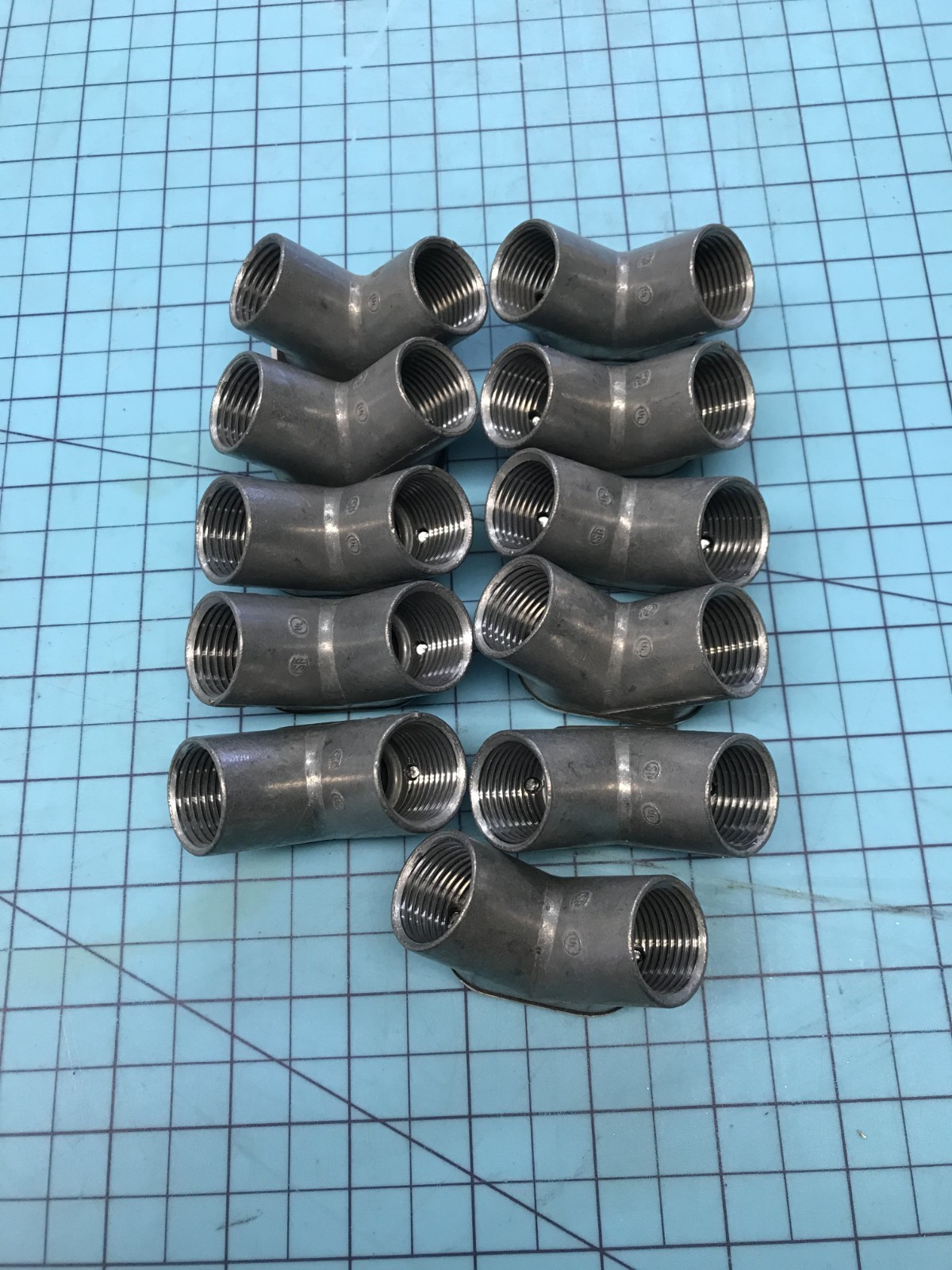 Crouse-Hinds 820 1/2" Malleable Iron Female to Female Conduit (LOT OF 11)