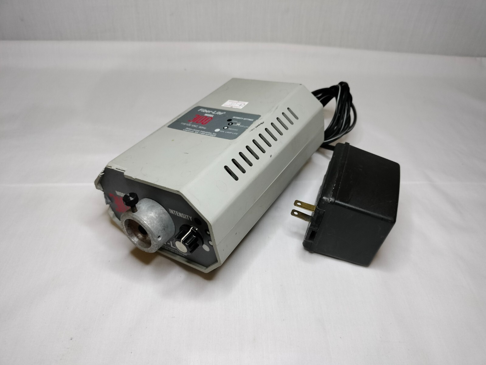 Dolan-Jenner Fiber-Lite 3100 Optical Illuminator 115/120VAC 60Hz