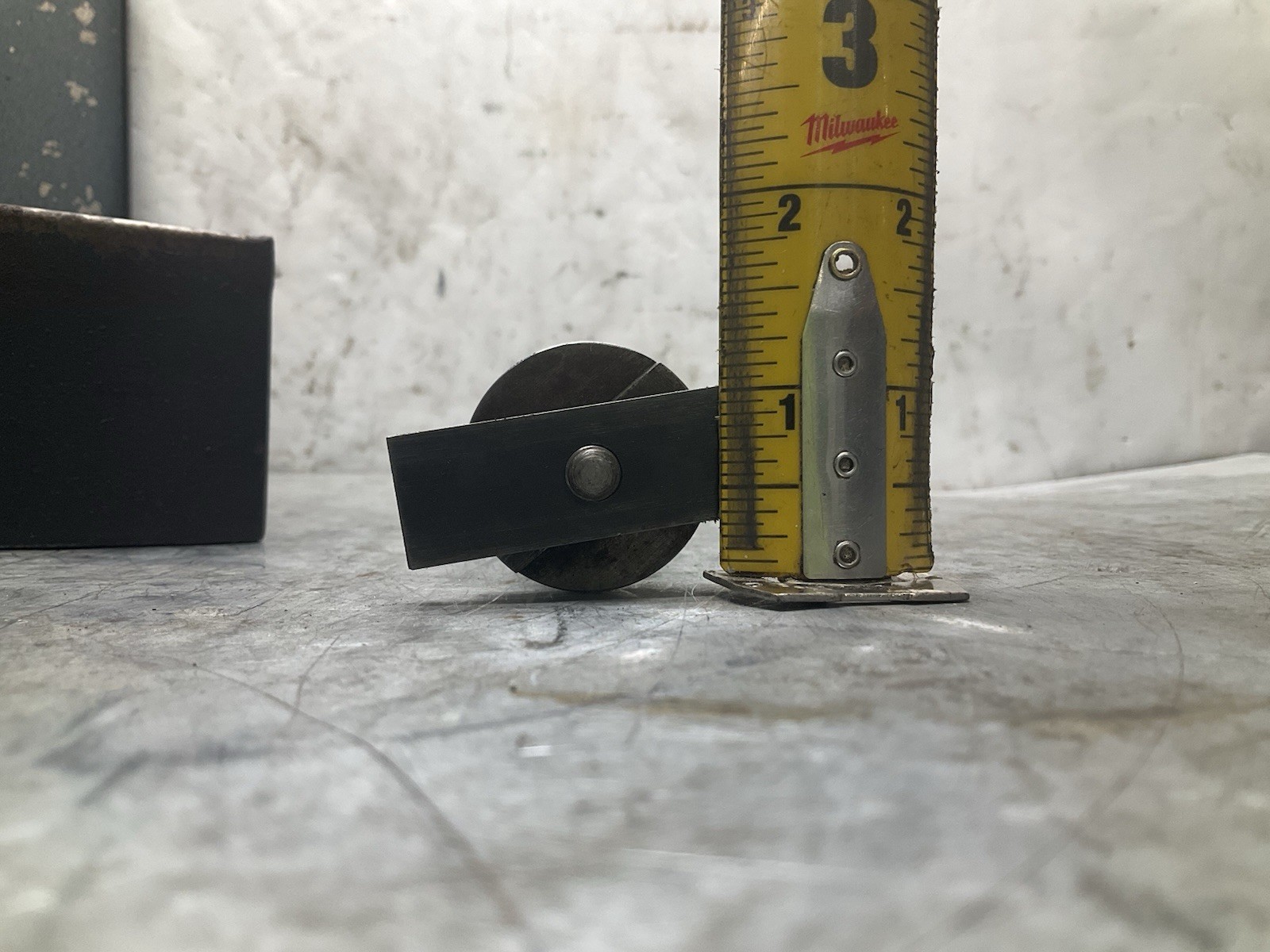 Brown + Sharpe 730 indicator Base + Post with Case