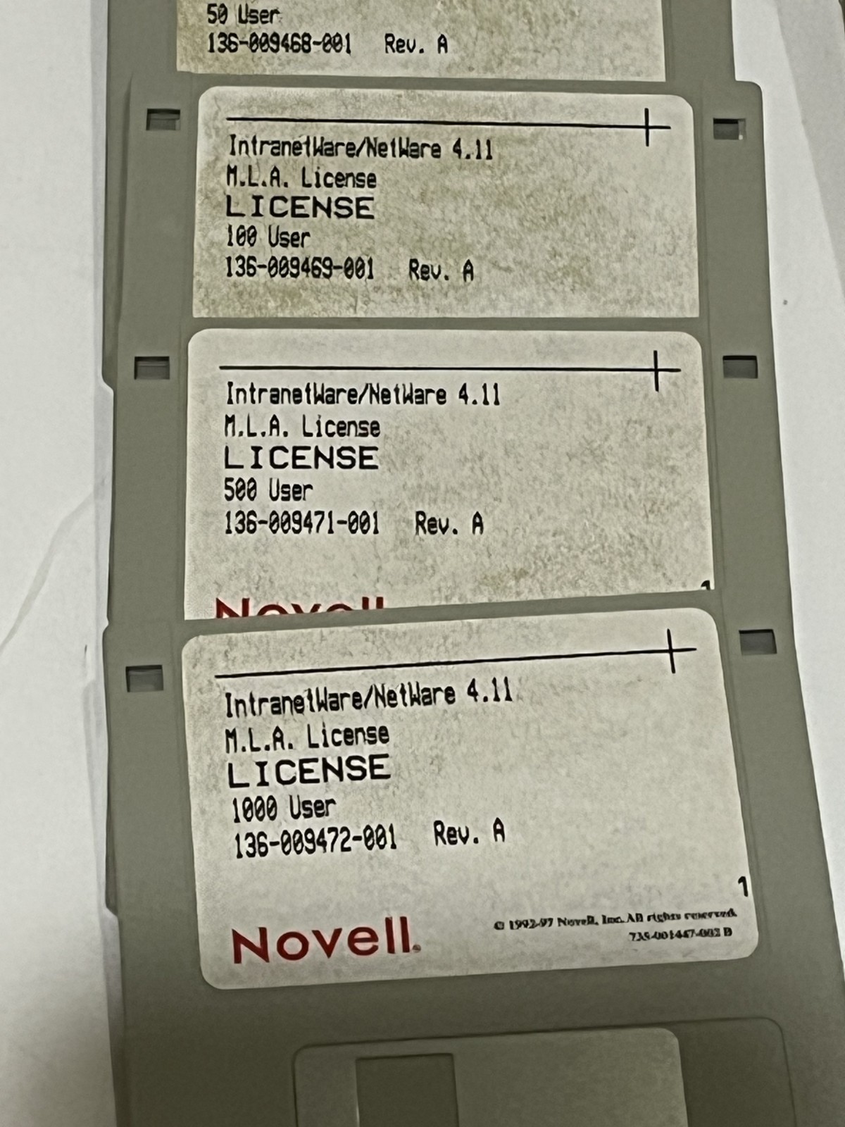 Novell Intranetware 4.11 Sales Kit Multi User Original Box Kit CD and Diskette