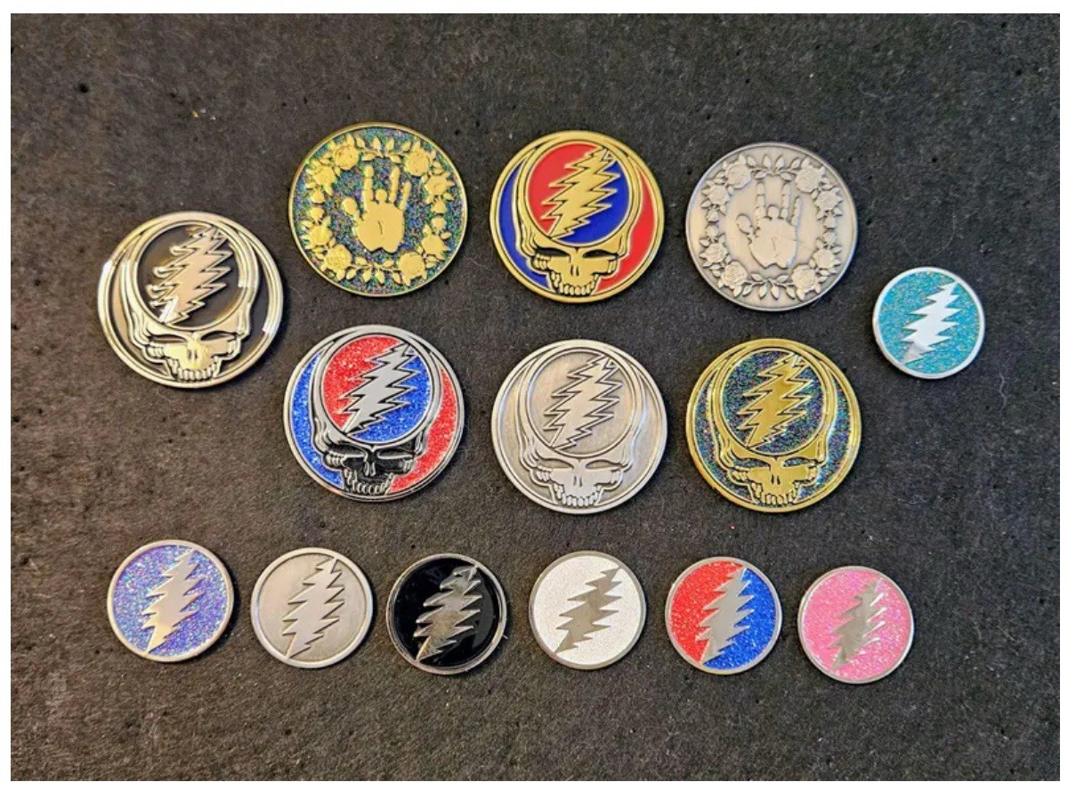 Lot Of 14 SYF Steal Your Face, 13 Point Bolt & Garcia Tribute Pins 1.5” & 1”