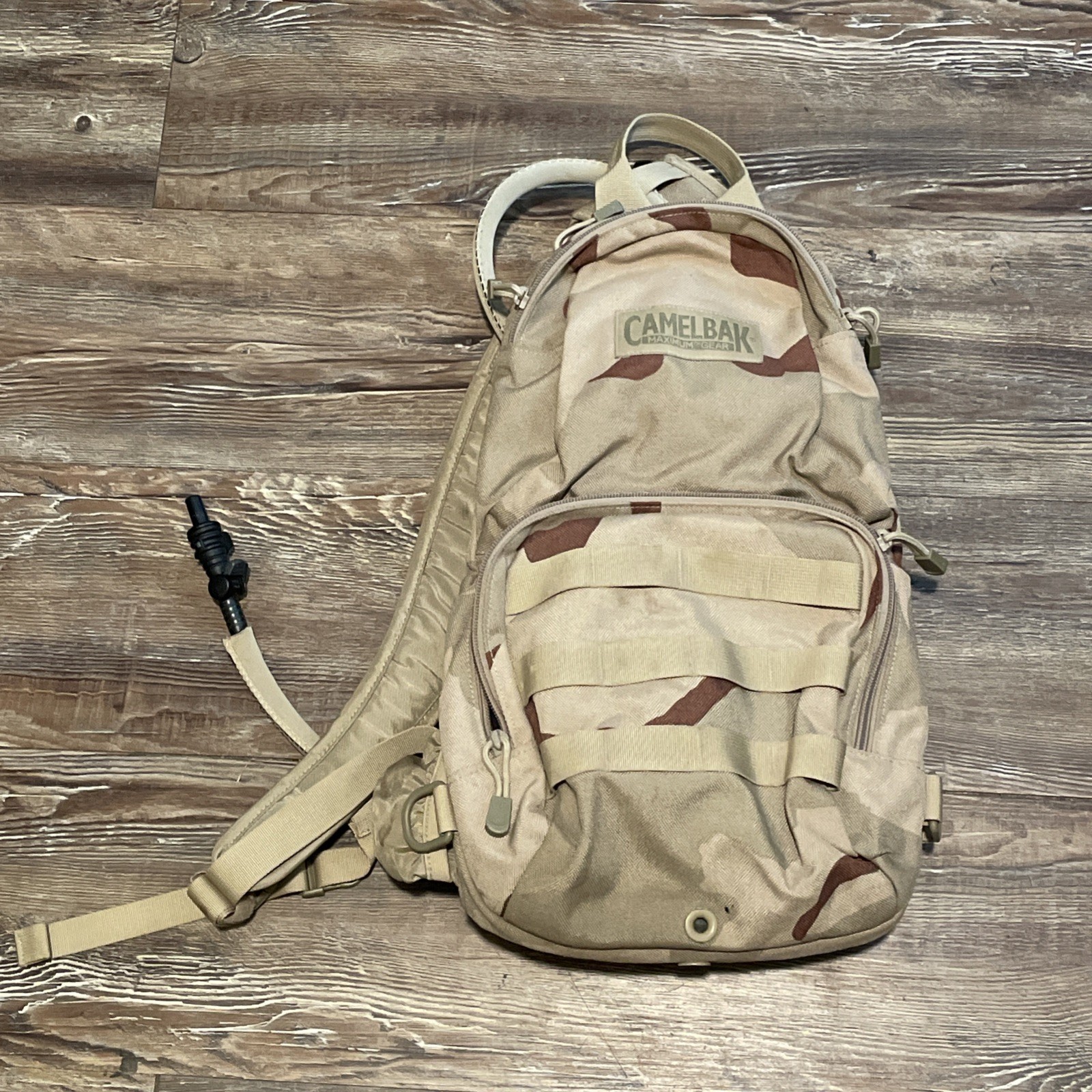 Camelbak M.U.L.E. Maximum Gear Desert Camo hydration pack Without Bladder
