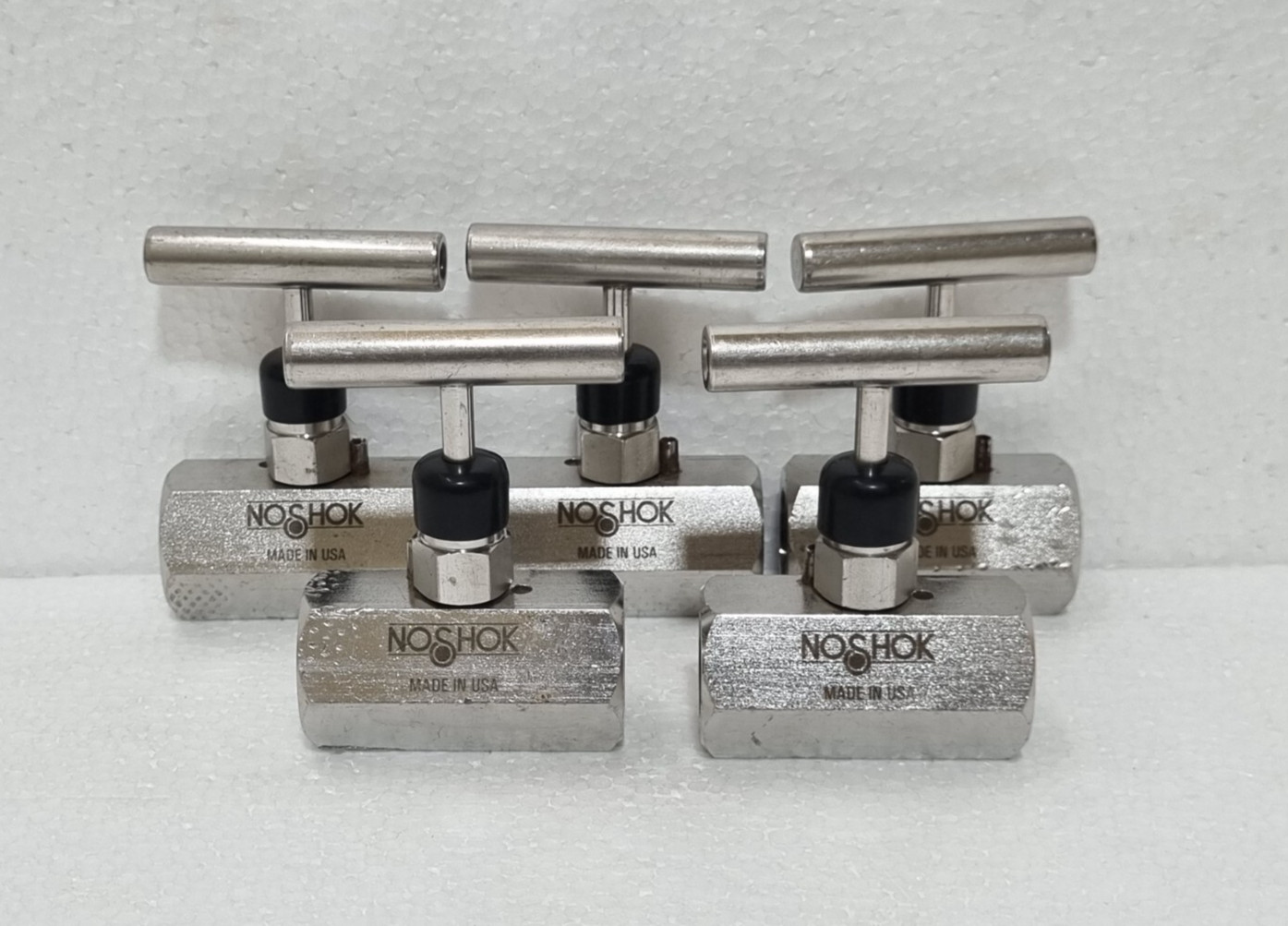 NOSHOK 404-FFS 1/2" NPT FEMALE NEEDLE VALVE HARD SEAT 316SS, LOT OF 5 PC
