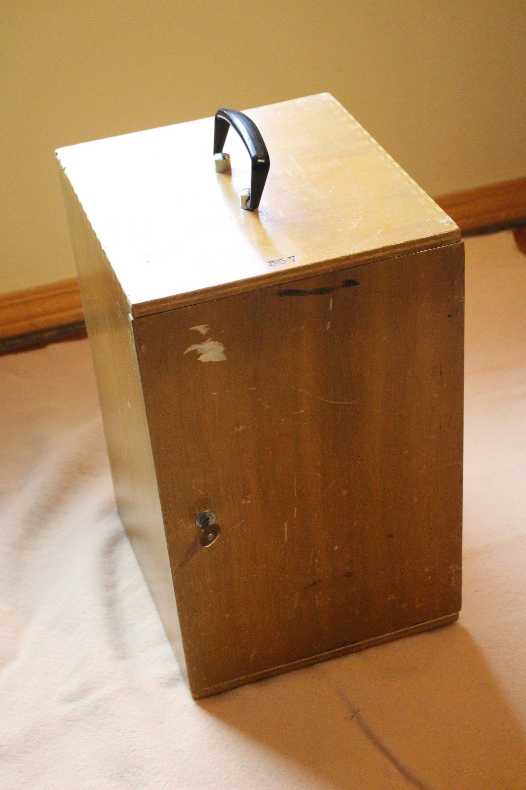 Vintage Black Nikon  Microscope  With 5 Objectives