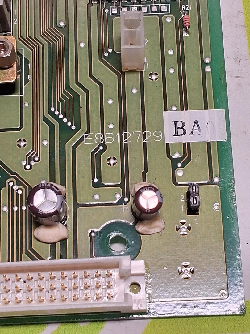 JUKI E8612729 E8612729BAO HEAD RELAY PCB