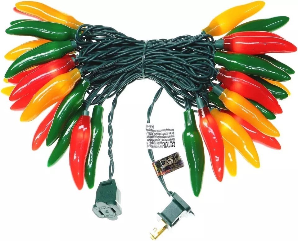 35 LED Red Green & Yellow Chili Pepper Lights 18 Ft Green Wire House Decorative