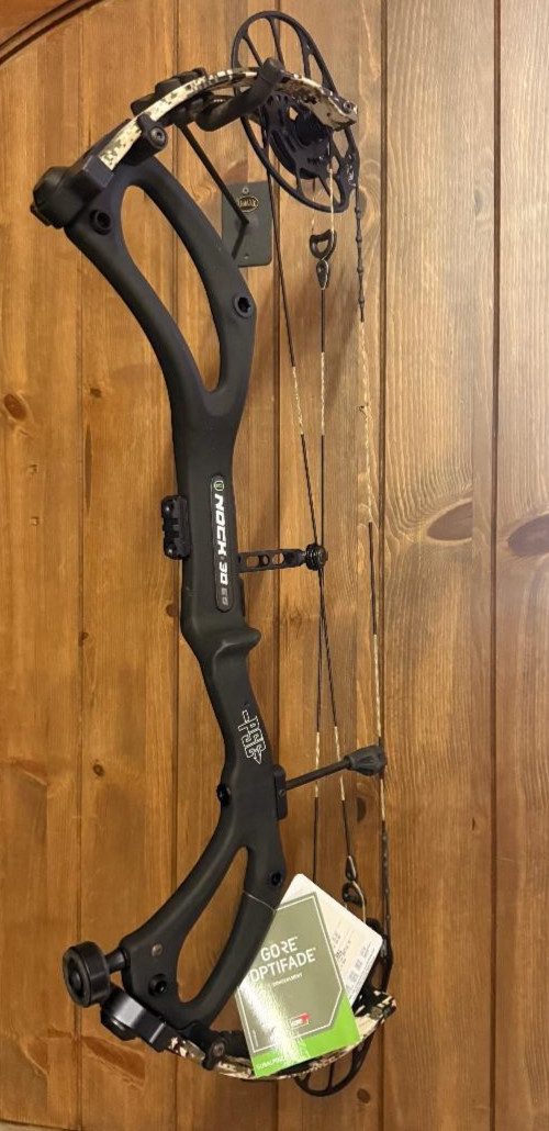 NEW PSE Mach Nock 30 Bow E2 80LB Gunship Black Sitka Carbon Hunting Bow RH