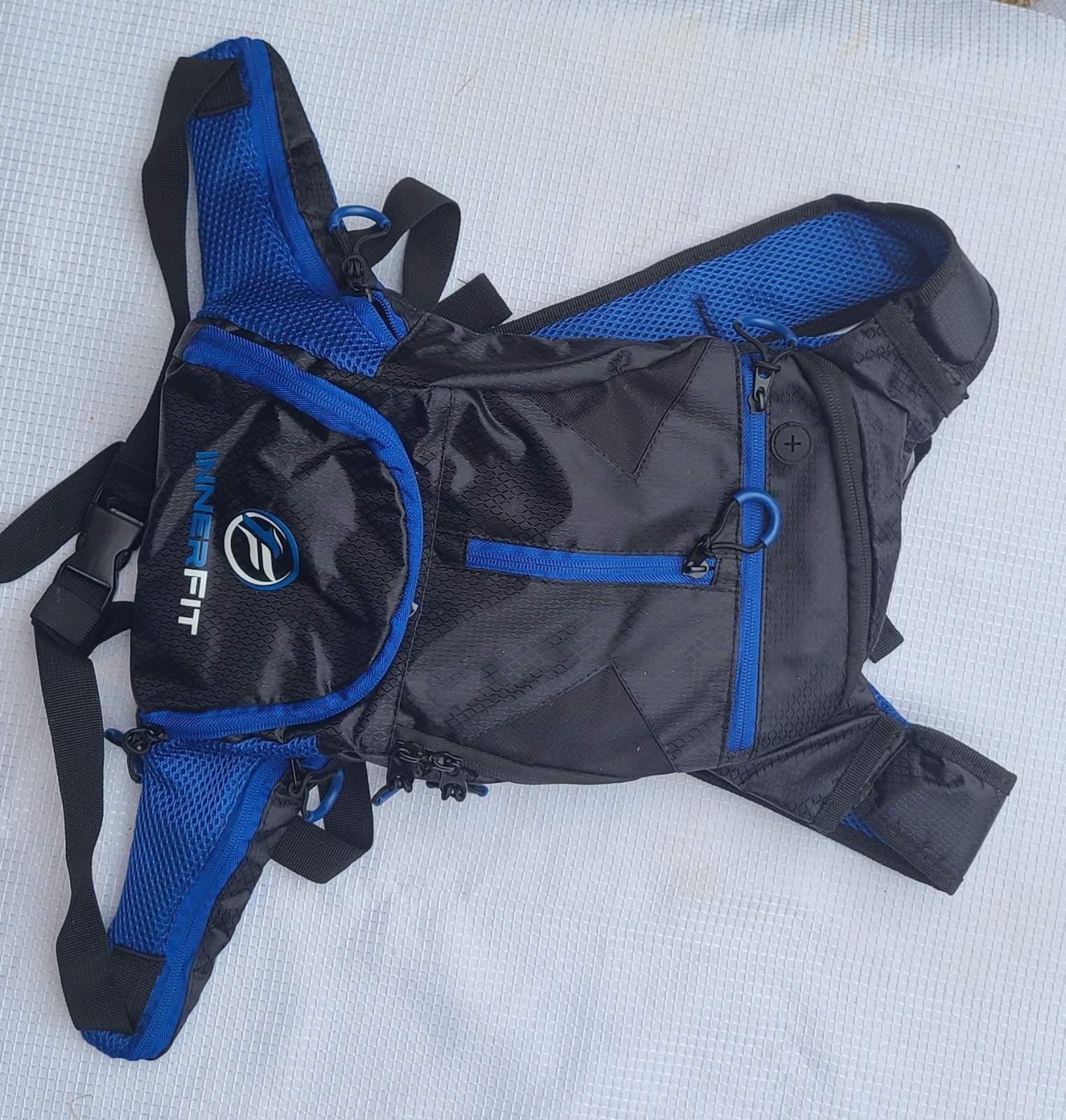 InnerFit Insulated Hydration Backpack Durable Camel Blue BRAND NEW WITH BLADDER