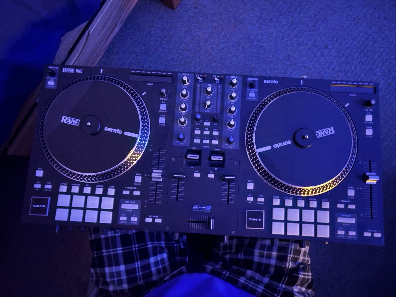 RANE ONE Professional Motorized DJ Controller for Serato *Great! *Shipping inc.