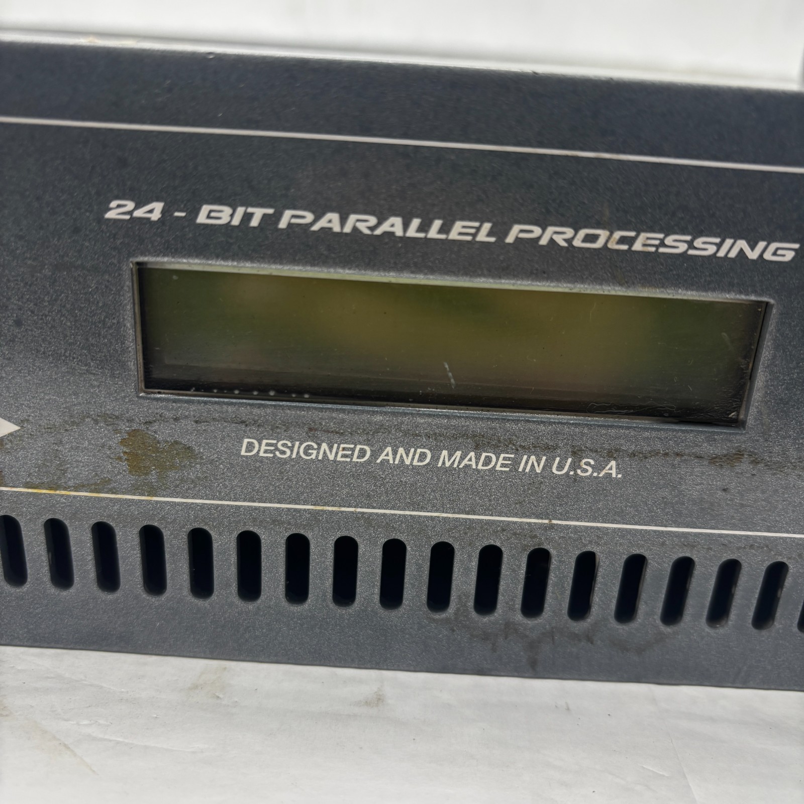 Peavey Media Matrix 24-Bit Parallel Processing, X-Frame Digital System Processor