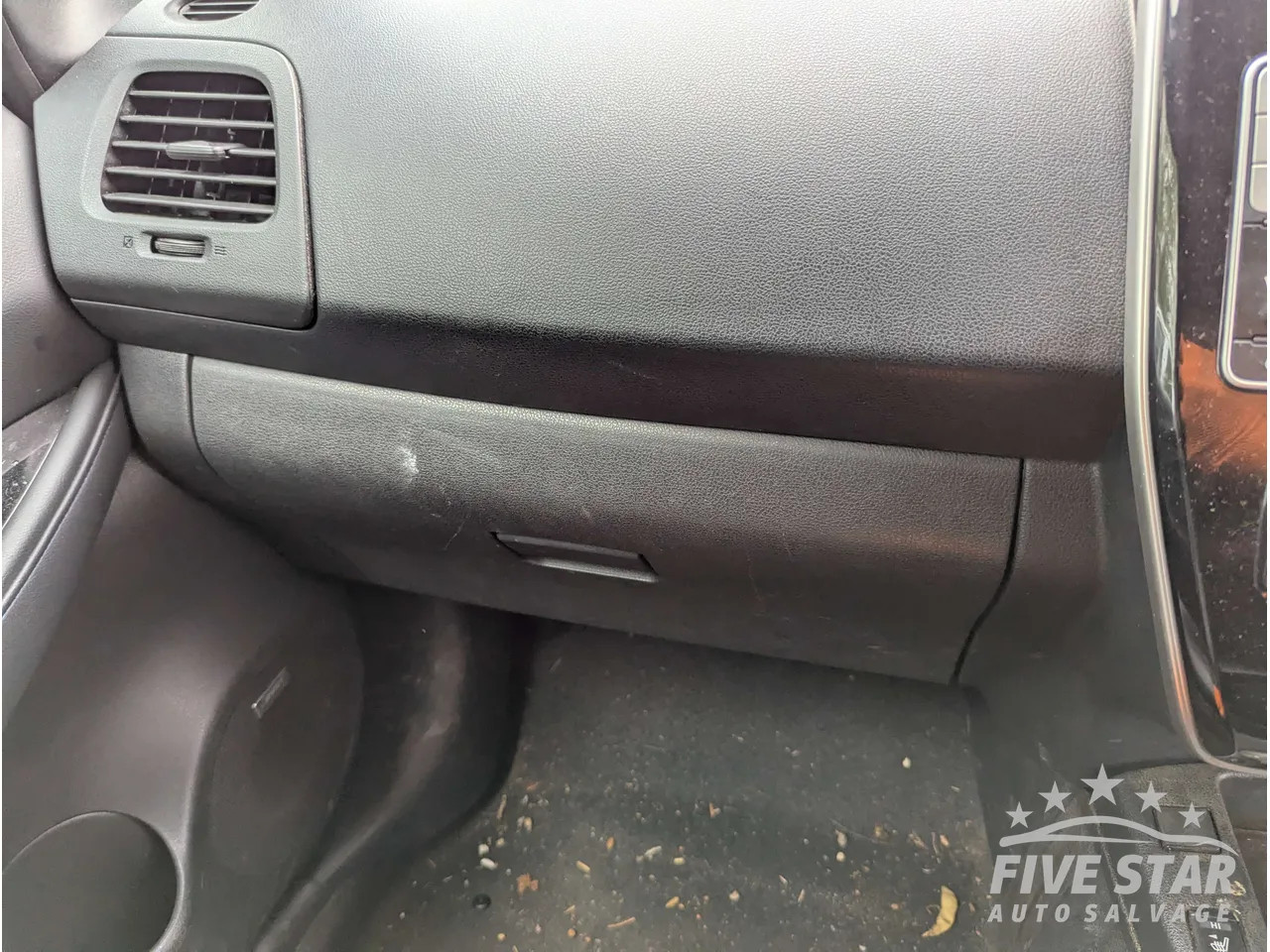 Nissan Leaf Dashboard Glove Box 2016 Hatchback 4/5dr ZE0 (10-17) Elektro