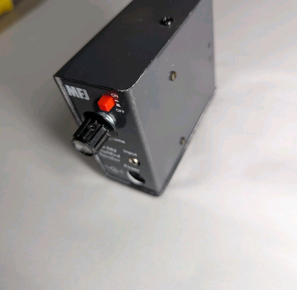 MFJ– 382 Amplified Speaker