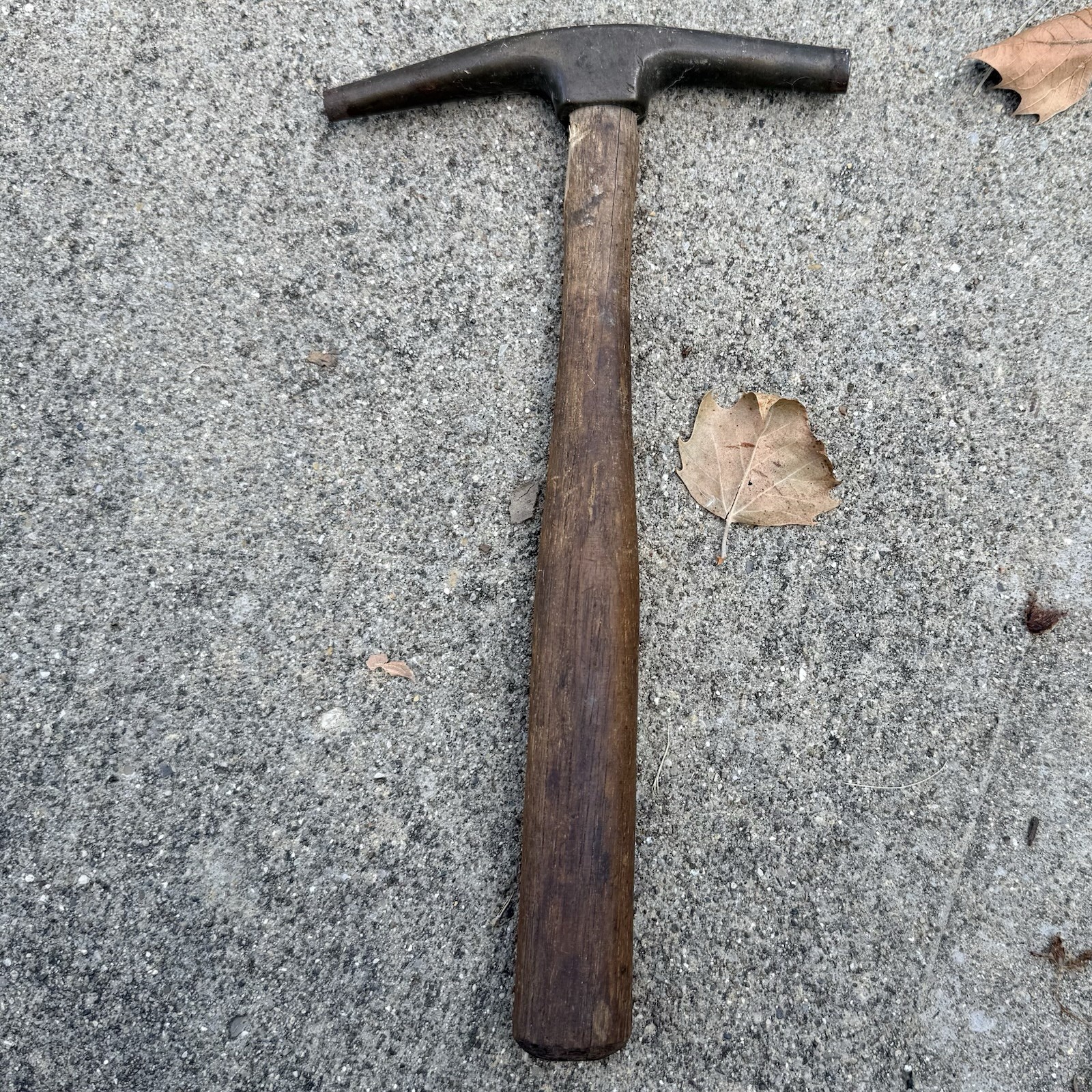 Vintage C. S. Osborne. Tack hammer with wooden handle