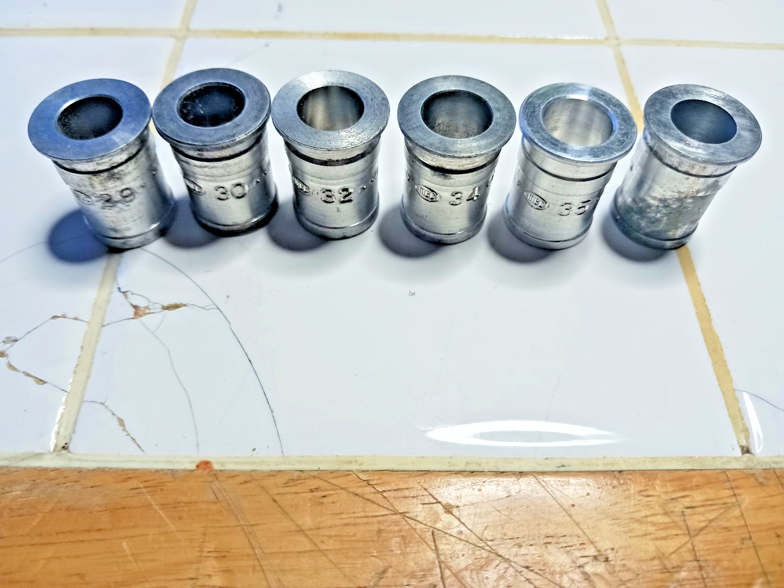 6 Mec Powder Bushings #5