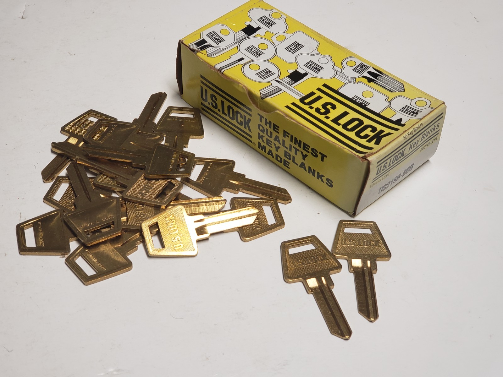 Vtg Lot of 18 U.S. LOCK Uncut Key Blanks - US21SB-SC8 - NOS