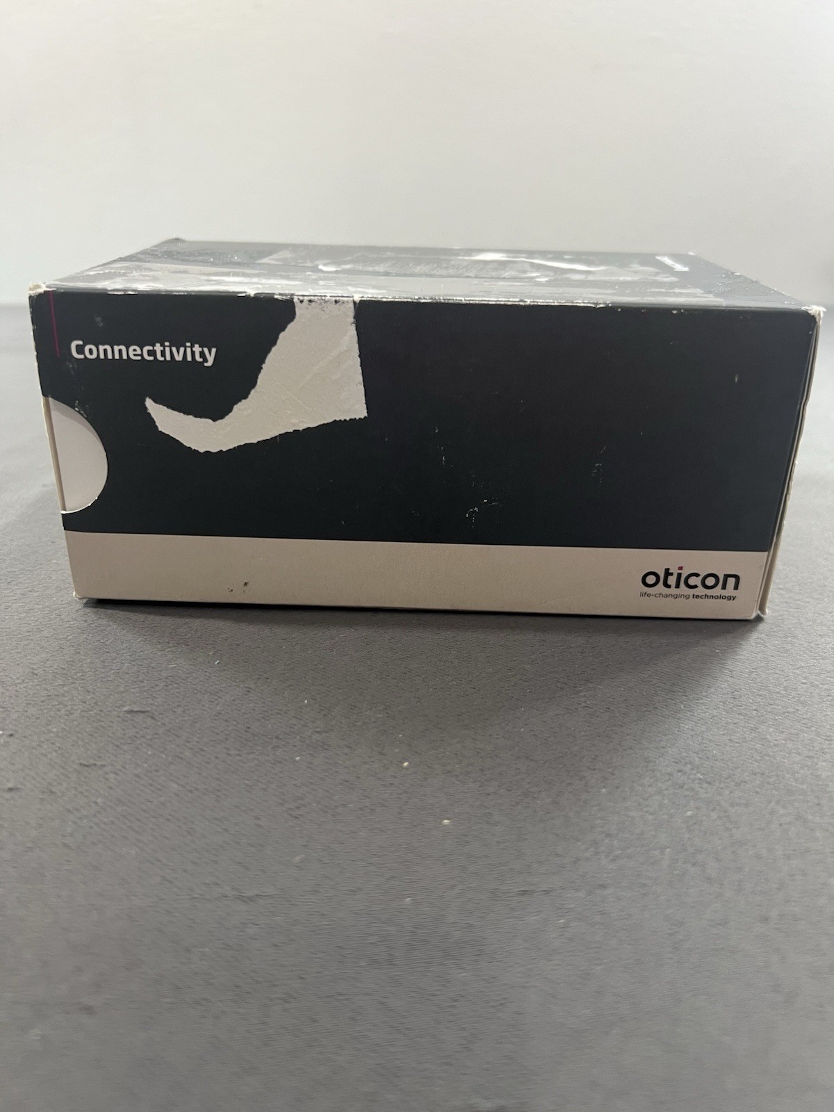 Oticon EduMic Wireless Hearing Listening Aid, Remote Microphone audio accessory.